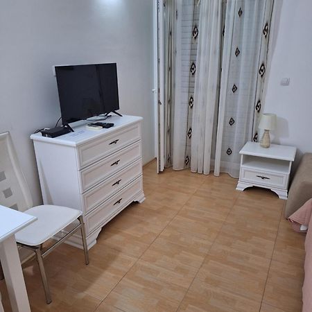 Apartmani P&M Teodo Esterno foto
