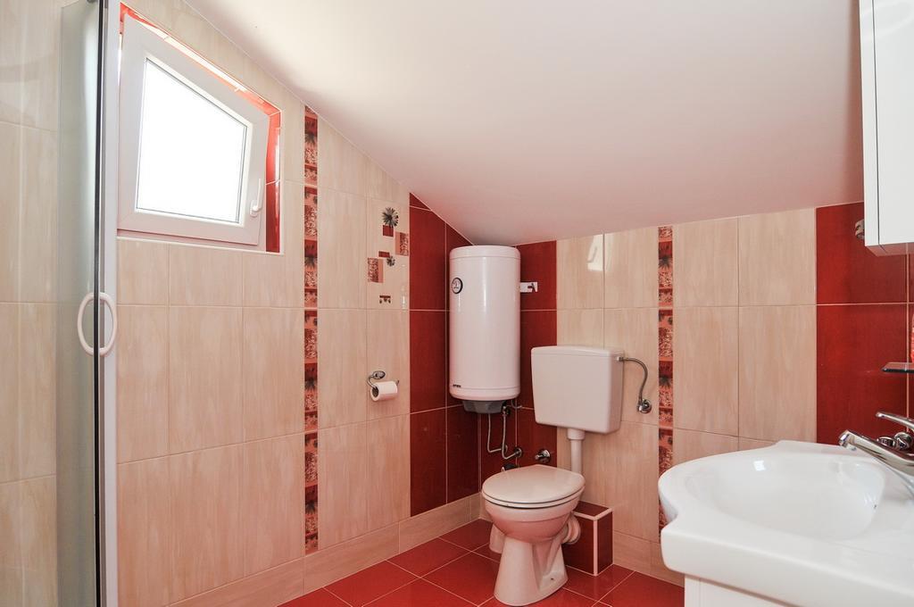 Apartmani P&M Teodo Esterno foto