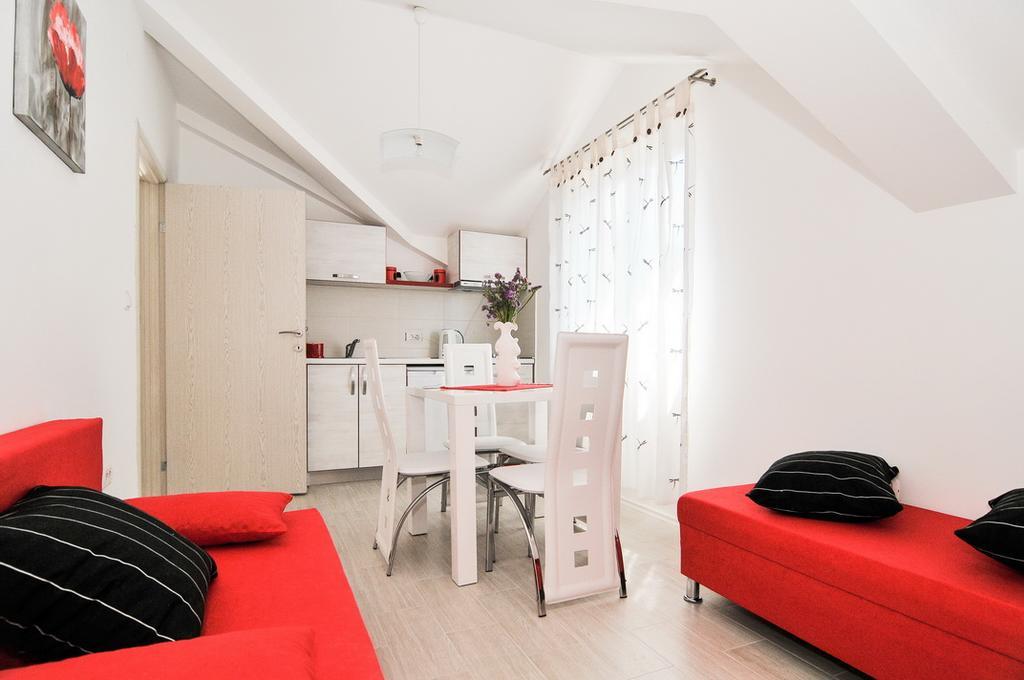 Apartmani P&M Teodo Esterno foto